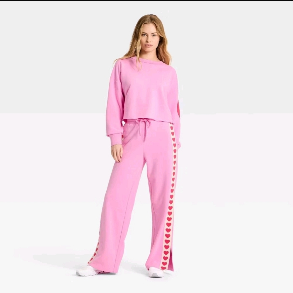 2pc Women's Valentine's Day Patchwork Sweatshirt … - image 2